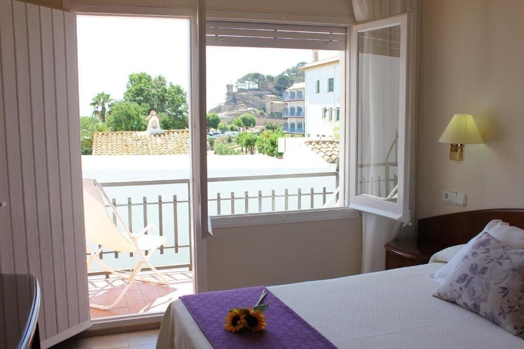 Rvhotels Avenida 2*