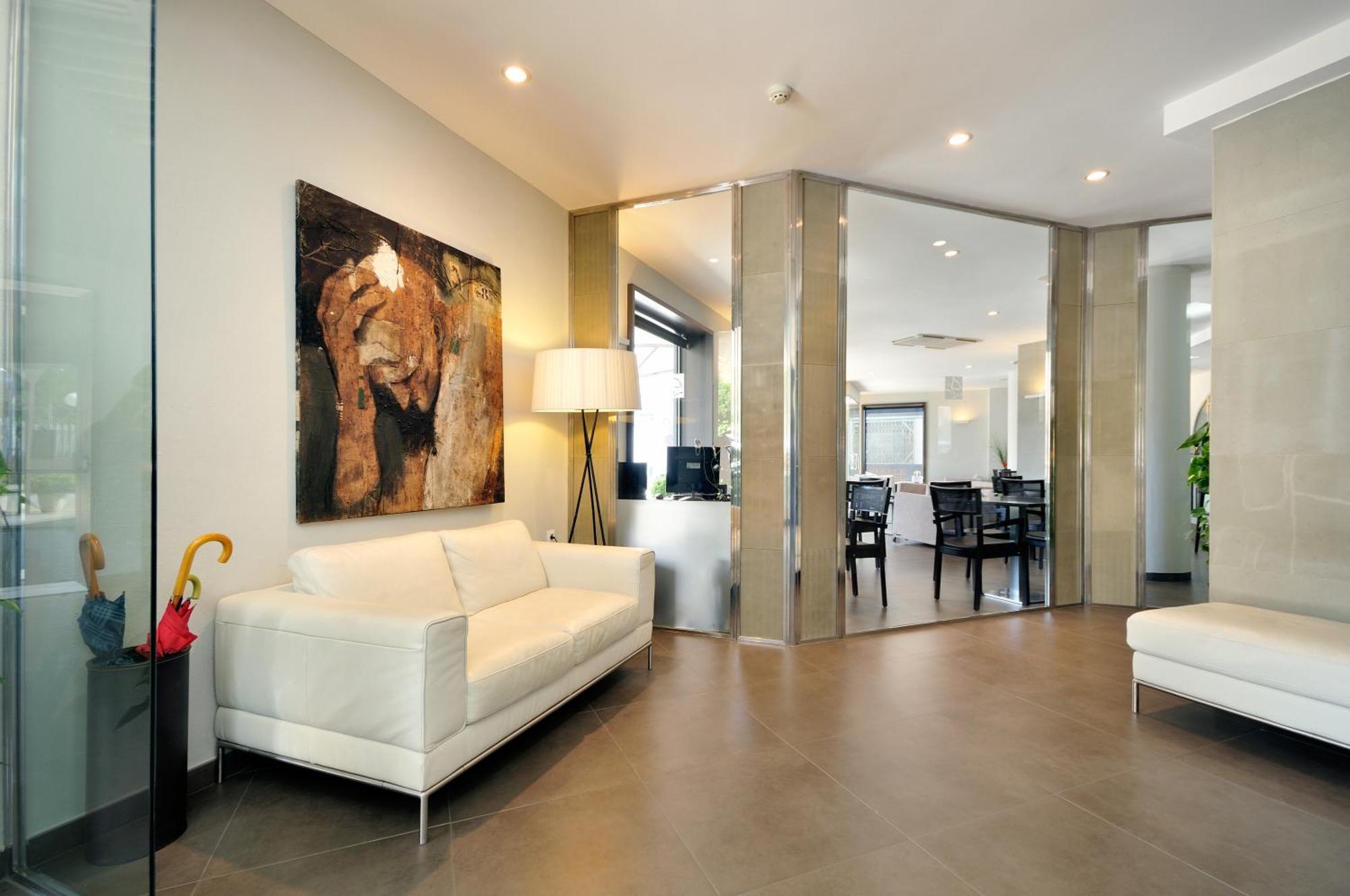Rvhotels Avenida